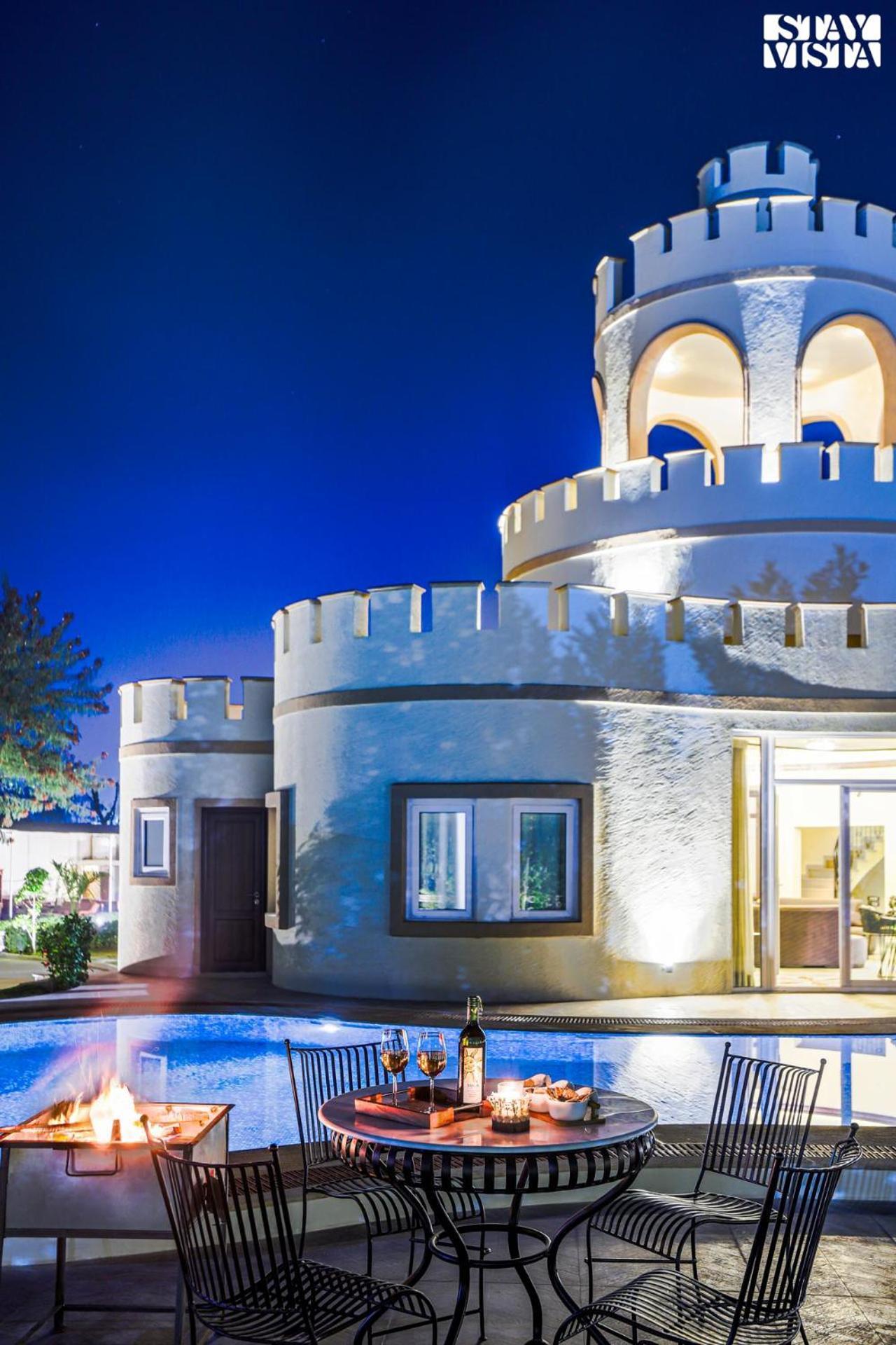Stayvista'S Mystic Castle With Terrace, Swimming Pool, Lawn With Gazebo Jaipur Ngoại thất bức ảnh