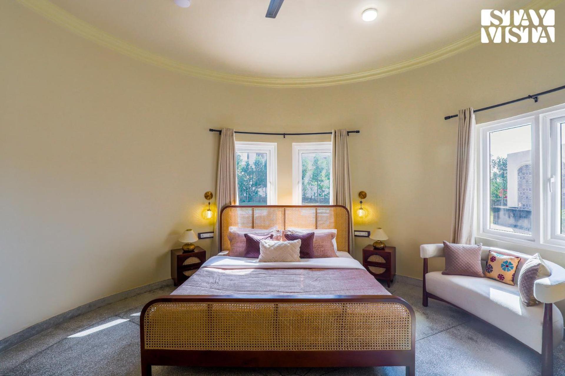 Stayvista'S Mystic Castle With Terrace, Swimming Pool, Lawn With Gazebo Jaipur Ngoại thất bức ảnh