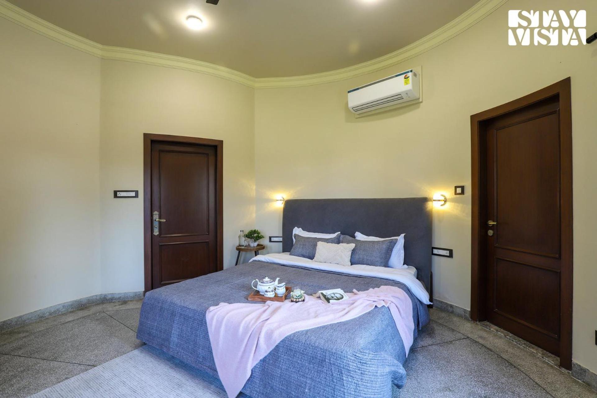 Stayvista'S Mystic Castle With Terrace, Swimming Pool, Lawn With Gazebo Jaipur Ngoại thất bức ảnh