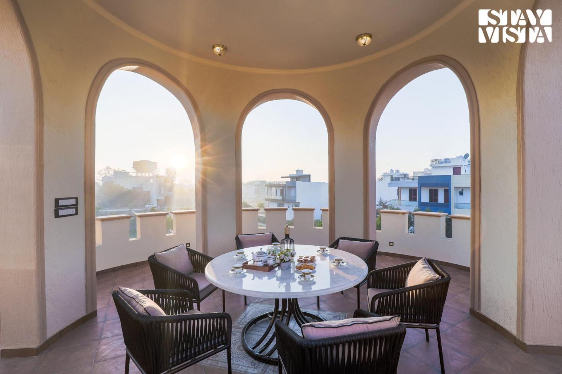 Stayvista'S Mystic Castle With Terrace, Swimming Pool, Lawn With Gazebo Jaipur Ngoại thất bức ảnh