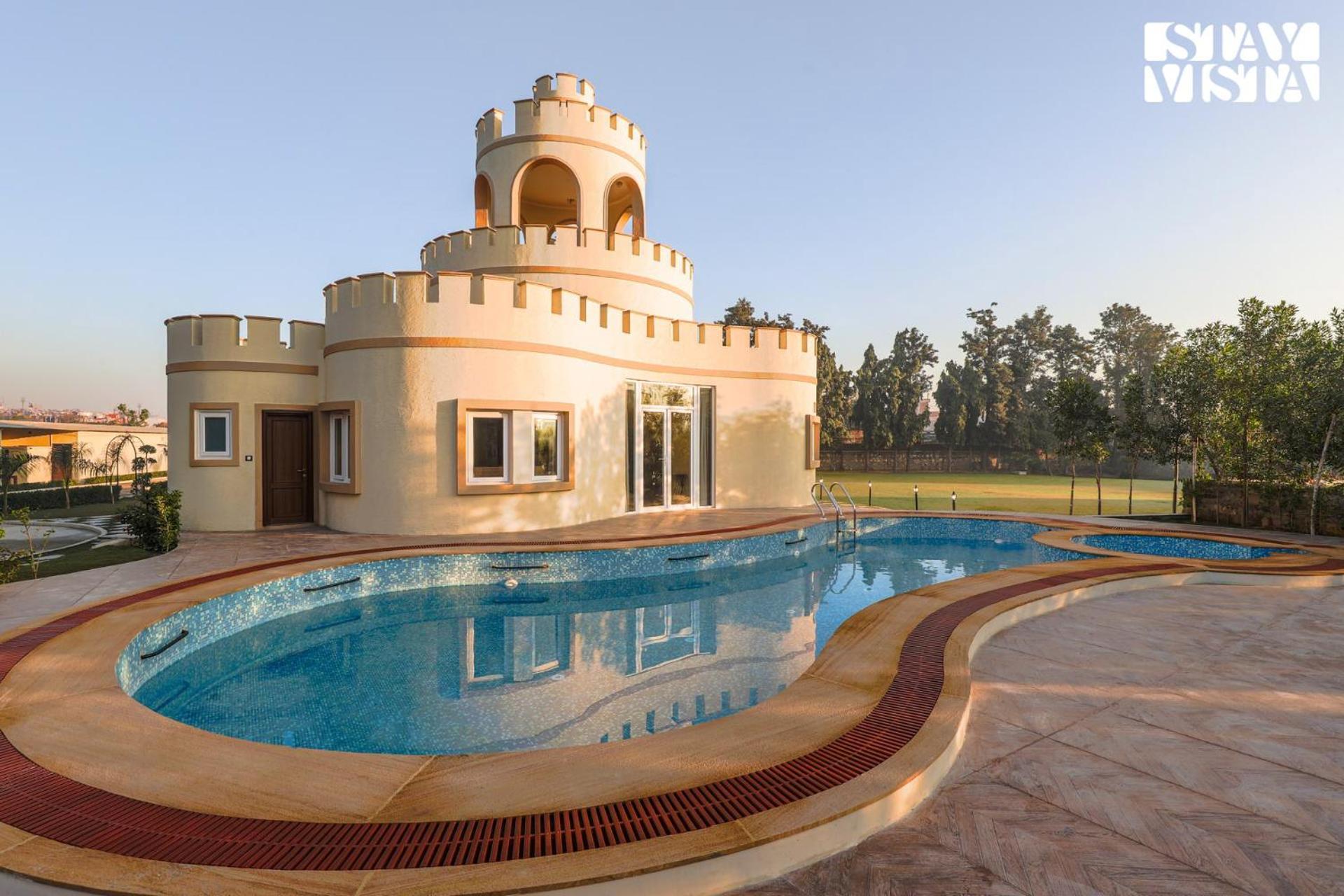 Stayvista'S Mystic Castle With Terrace, Swimming Pool, Lawn With Gazebo Jaipur Ngoại thất bức ảnh